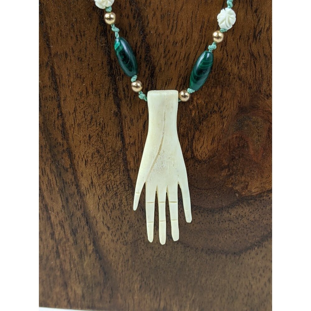 Vintage Mexican Folk Necklace Carved Hand Pendant w/ Malachite & Beads - Picture 6 of 12